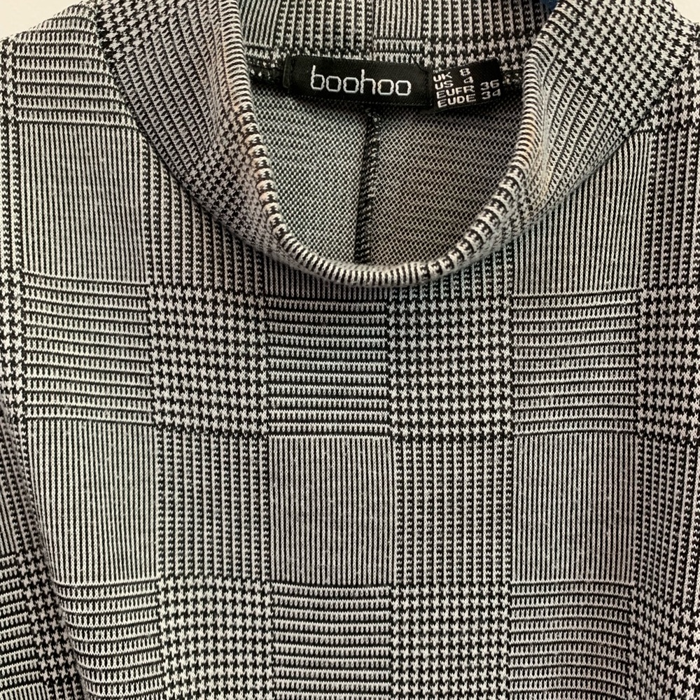 Boohoo dress